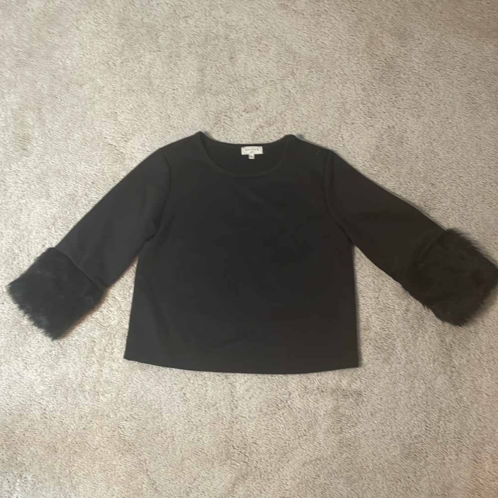 NWOT Hayden Girls L black fur trimmed shirt